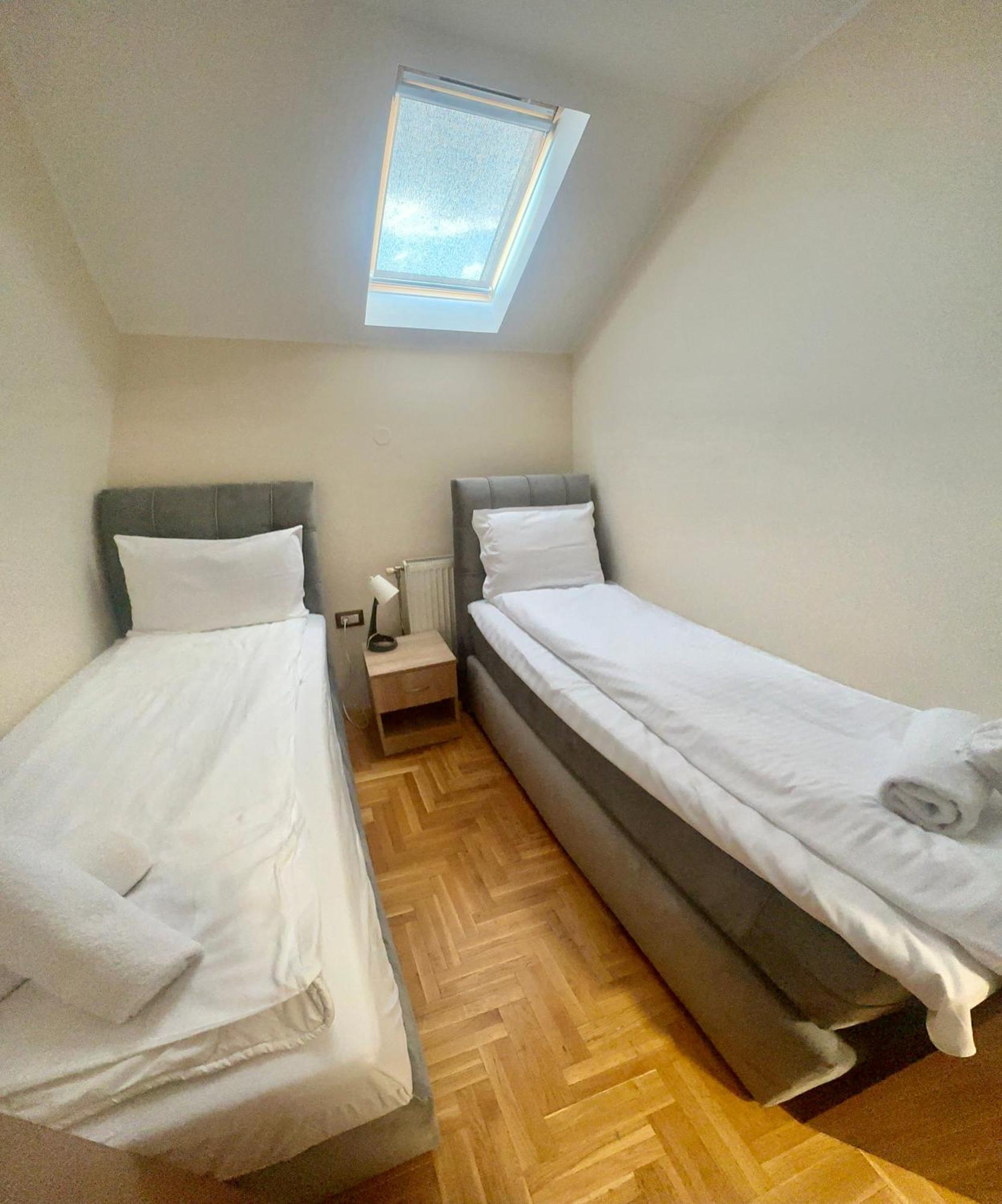 Agape Villa Apartments Novi Sad Bagian luar foto